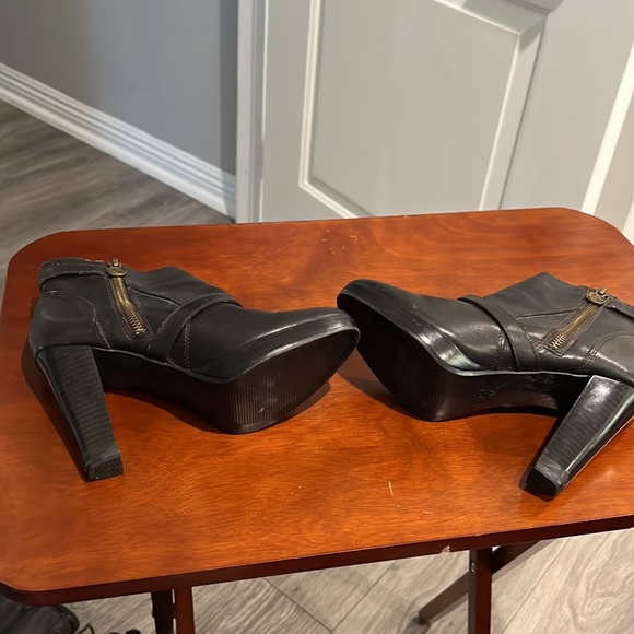 Simply Vera Wang Ankle Boots Dark Brown Size 6 - Picture 7 of 11